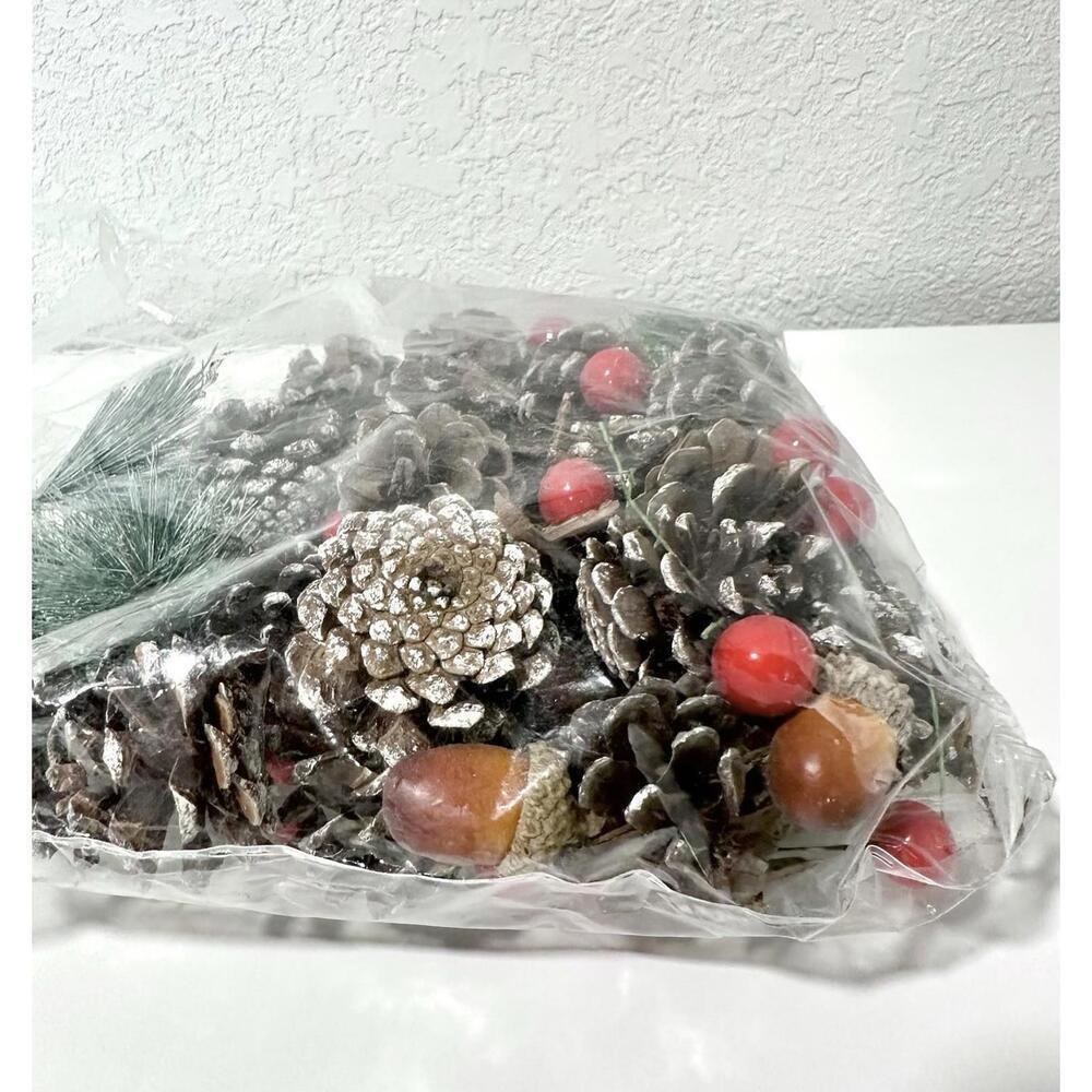 NEW Christmas Pinecone Decoration Set Berries Acorns Pine Needles Holiday Decor - Picture 3 of 5